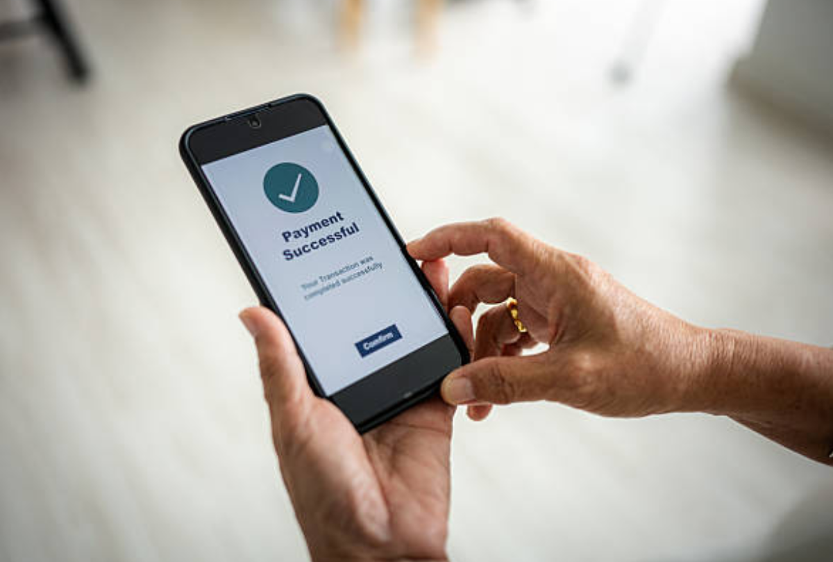 Mobile money growth Africa accelerates fintech