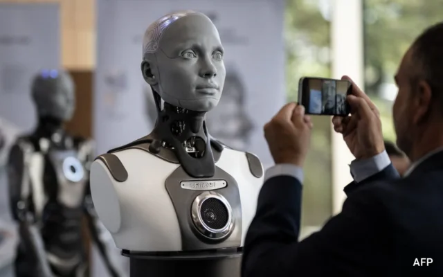 Around 30 Humanoid Robots Protest Outside Poland's Digital Affairs Ministry in Warsaw, Demanding AI Regulation and Stronger Job Protection Rules