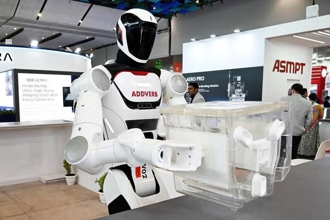 Just 7,000 Humanoid Robots Were Actually Sold Worldwide Last Year