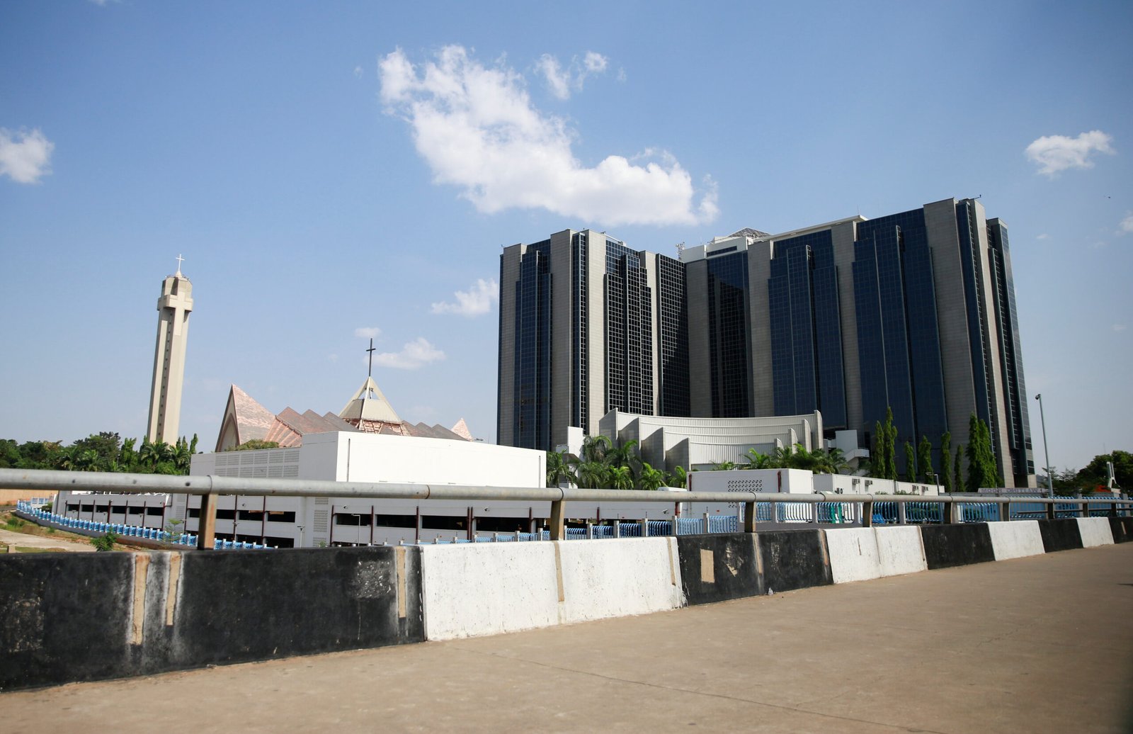 Nigeria's Central Bank Expected to Resume Interest Rate Cuts Next Week