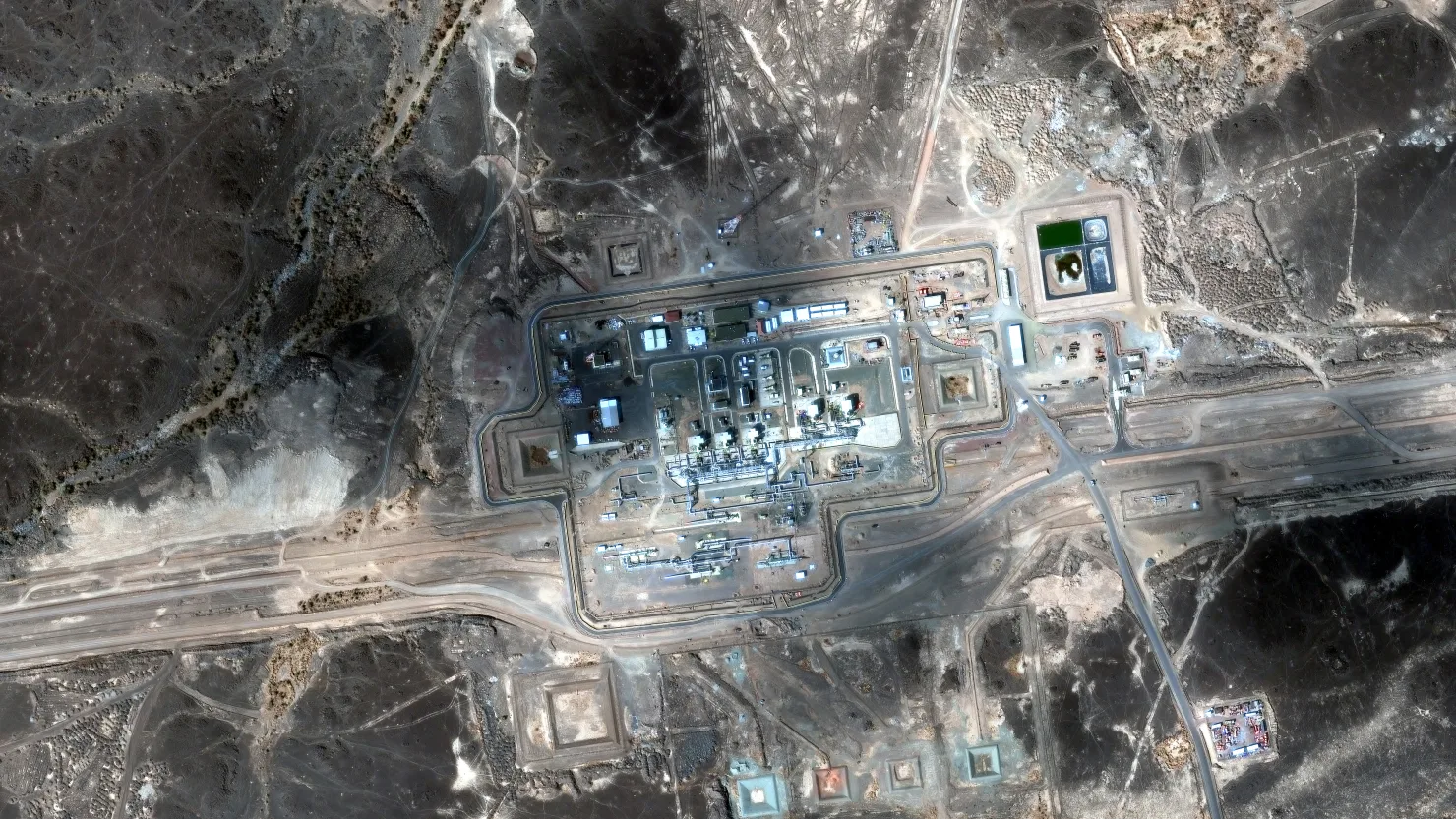 Satellite Images Show Extent of Damage to Saudi Arabia's Oil Pipeline That Bypasses Strait of Hormuz