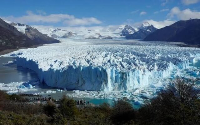 Tech Giants Explore Argentina's Patagonia for AI Data Center Investment