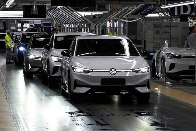 Why a Longer Working Week Won't Fix Volkswagen's Deeper Crisis in Germany