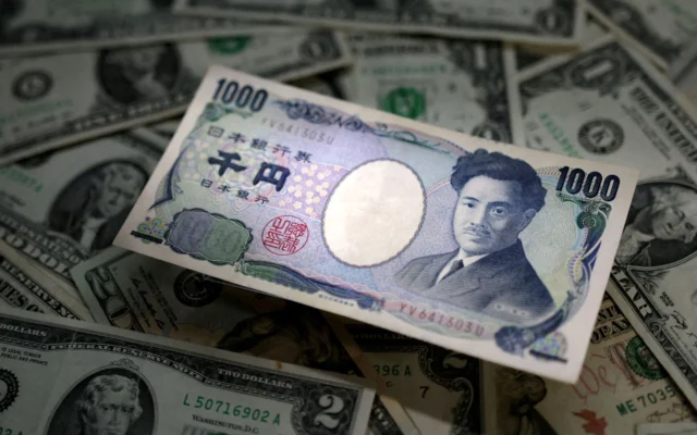 Yen Slides for a Third Straight Day as Traders Doubt the Bank of Japan's Nerve to Keep Hiking