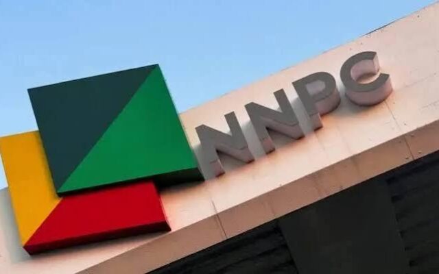 Who Sets Nigeria’s Petrol Price Now? NNPC’s 30-Day Discount Meets a Market Ruled by Dangote and Import Costs