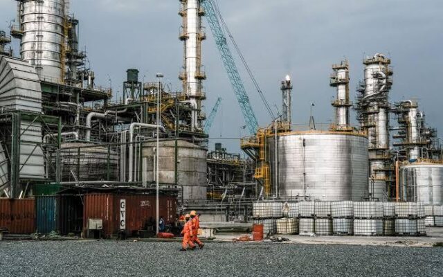 Nigerian Refineries Took In Over 127 Million Barrels of Local Crude in Nine Months, but Third-Quarter Deliveries Fell Short of Target