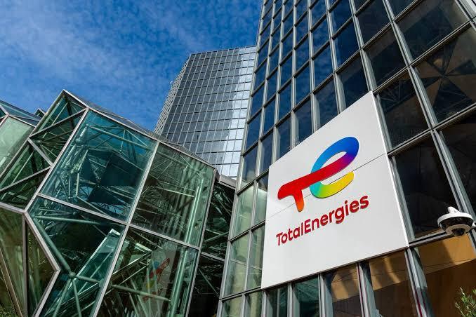 TotalEnergies Completes $800M Sale of Renaissance JV Stake to Vaaris